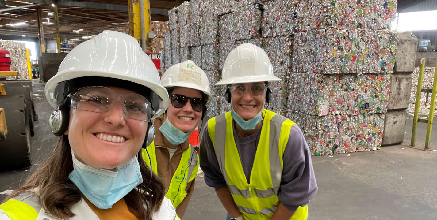 OLLY’s packaging team at Recology.